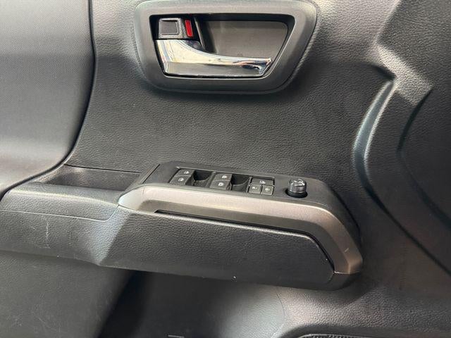 2019 Toyota Tacoma TRD Sport V6