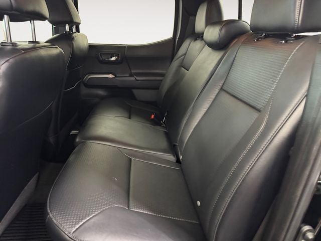 2023 Toyota Tacoma Limited V6