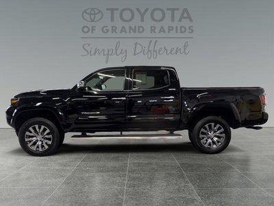 2023 Toyota Tacoma Limited V6