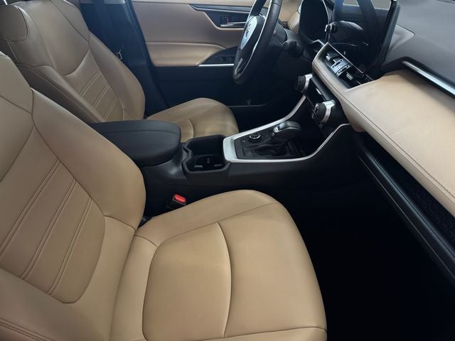 2023 Toyota RAV4 Hybrid XLE Premium