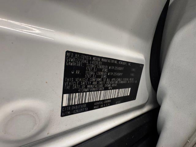 2022 Toyota RAV4 Hybrid XLE