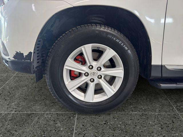 2013 Toyota Highlander Base Plus V6
