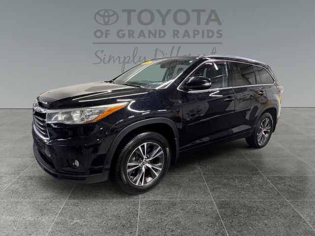 2016 Toyota Highlander XLE V6