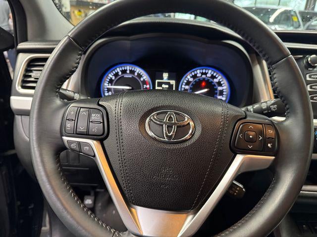 2016 Toyota Highlander XLE V6