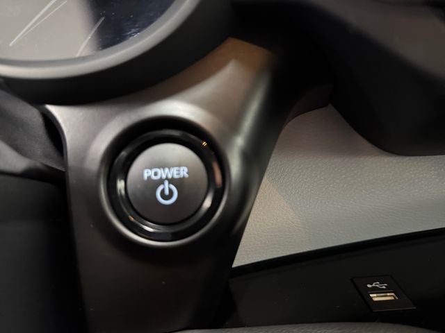 2025 Toyota Sienna XLE 7 Passenger