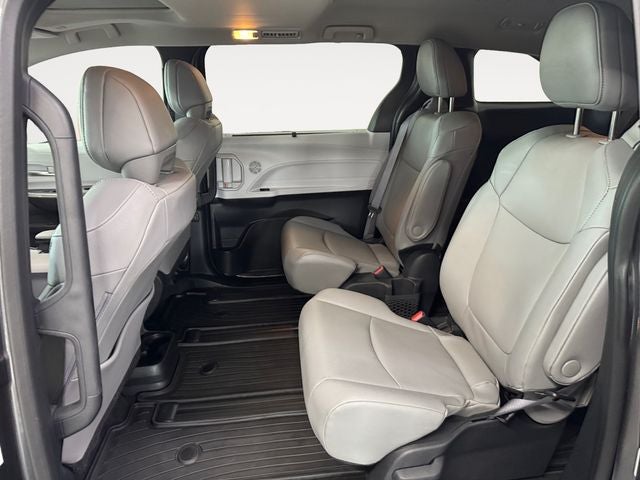 2025 Toyota Sienna XLE 7 Passenger
