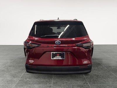 2023 Toyota Sienna XLE 7 Passenger