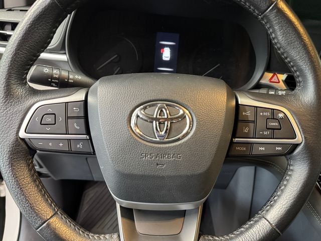 2021 Toyota Sienna XLE 7 Passenger