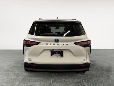 2021 Toyota Sienna XLE 7 Passenger