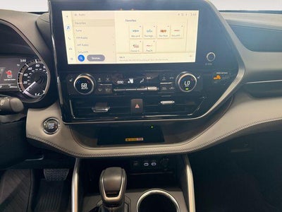 2023 Toyota Highlander XLE