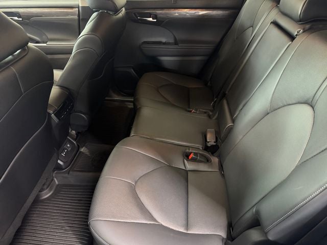 2024 Toyota Highlander Limited