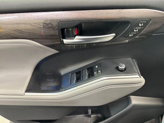 2022 Toyota Highlander Hybrid Limited