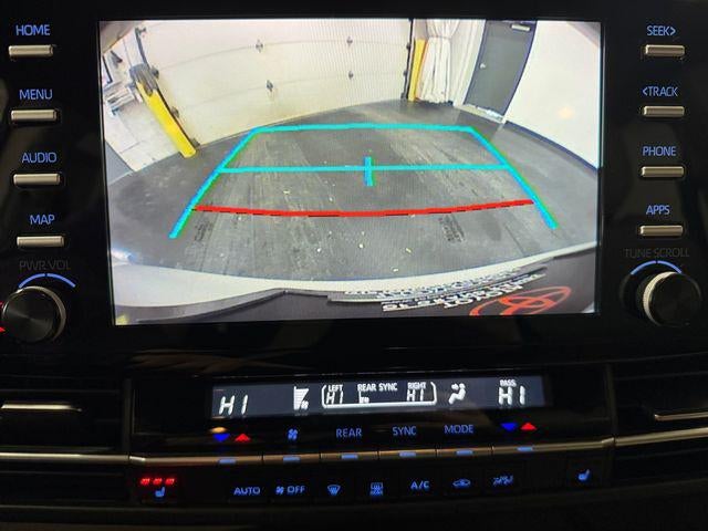 2021 Toyota Sienna XLE 8 Passenger