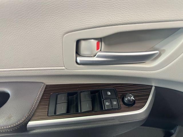 2021 Toyota Sienna XLE 8 Passenger