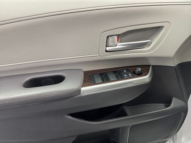 2022 Toyota Sienna XLE 7 Passenger
