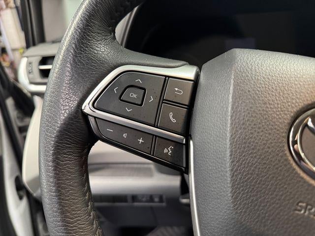 2022 Toyota Sienna XLE 7 Passenger
