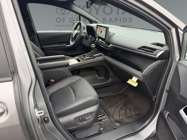 2026 Toyota Sienna Limited 7 Passenger
