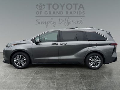 2026 Toyota Sienna Limited 7 Passenger