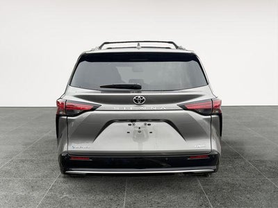 2026 Toyota Sienna Limited 7 Passenger