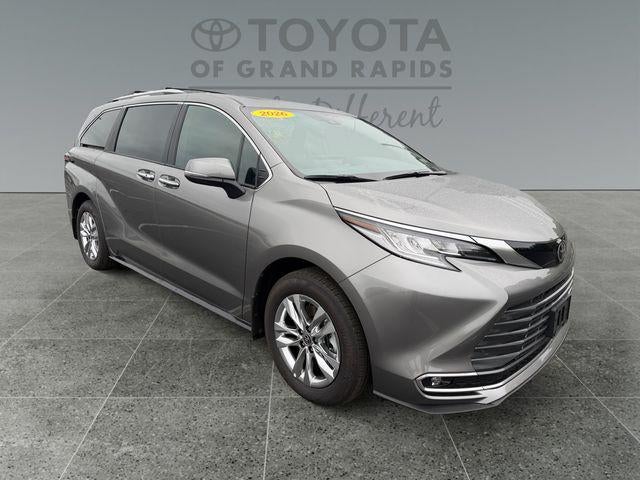 2026 Toyota Sienna Limited 7 Passenger