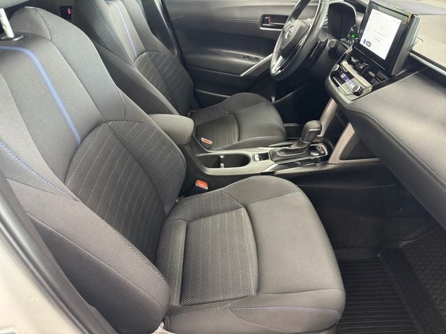 2023 Toyota Corolla Cross Hybrid SE