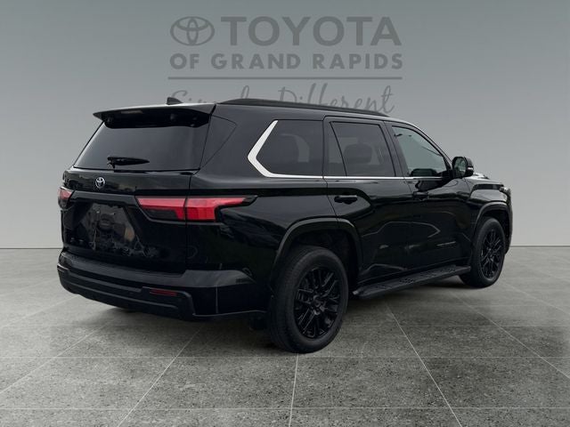 2024 Toyota Sequoia SR5