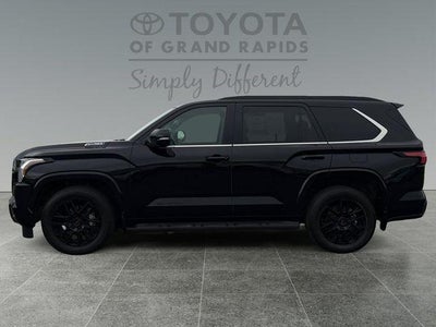 2024 Toyota Sequoia SR5