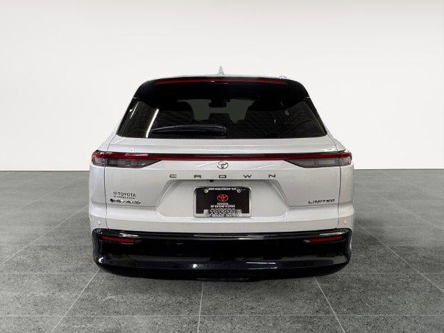 2025 Toyota Crown Signia Limited