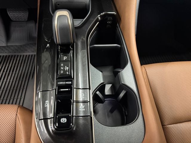 2026 Toyota Crown Signia Limited