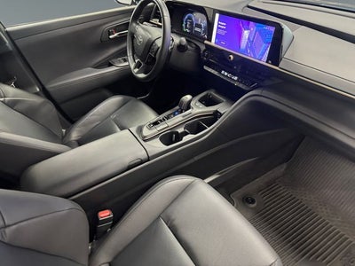 2023 Toyota Crown Platinum