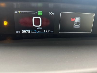2022 Toyota Prius XLE