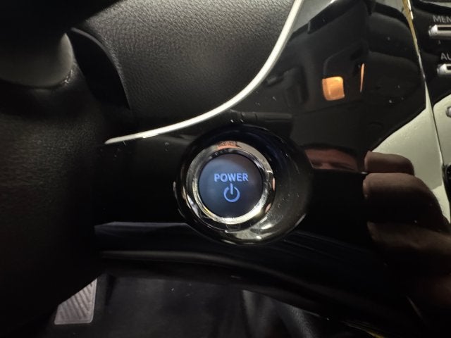 2022 Toyota Prius XLE