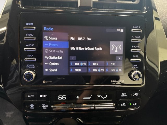 2022 Toyota Prius XLE