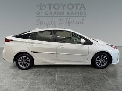 2022 Toyota Prius XLE