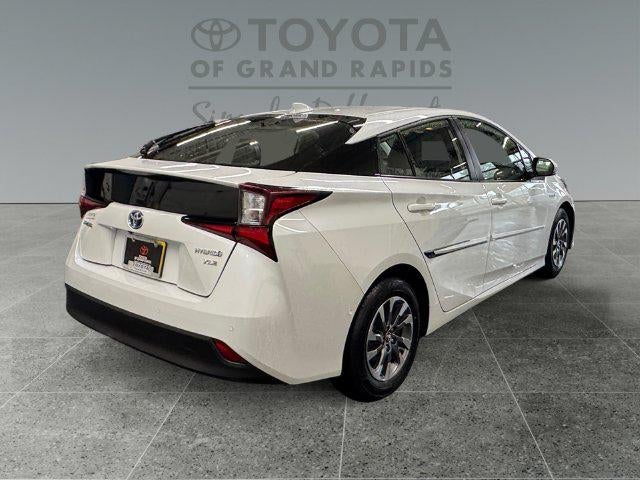 2022 Toyota Prius XLE