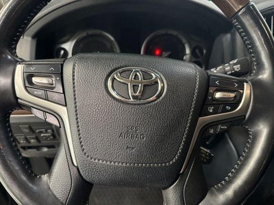 2017 Toyota Land Cruiser Base