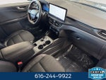 2023 Ford Escape Hybrid ST-Line Select 2.5 Liter AWD