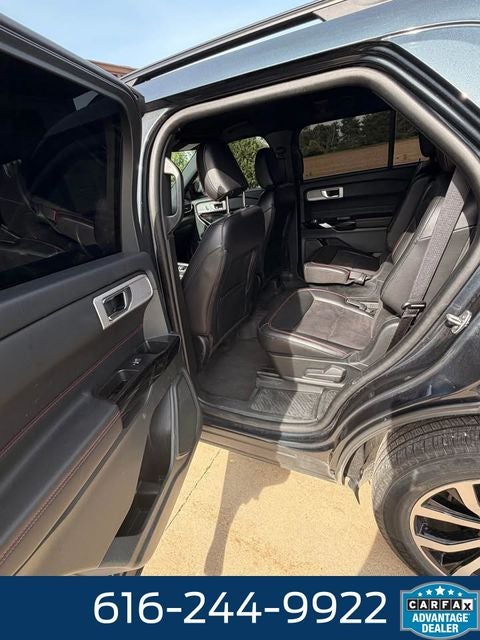2024 Ford Explorer ST-Line 2.3 Liter I-4 4WD
