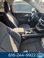 2025 Ford Explorer Active 2.3 Liter EcoBoost 4WD