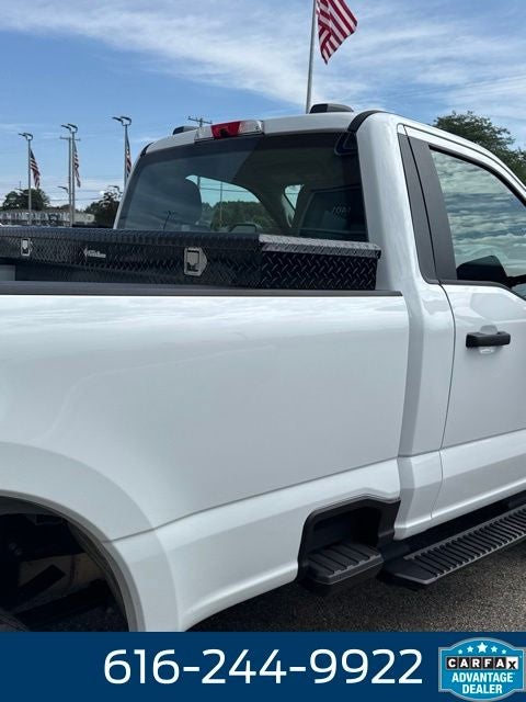 2025 Ford F-250SD XLT 7.3 Liter V8 2D Standard Cab 4WD