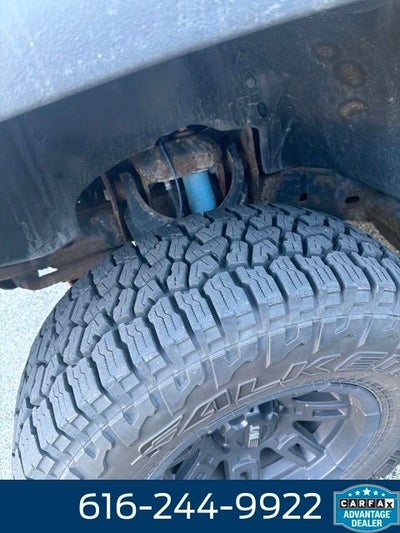 2005 GMC Canyon SLE Z71 3.5 Liter V6 Crew Cab 4WD