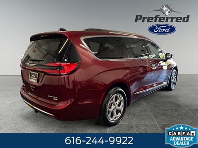 2023 Chrysler Pacifica Limited 3.6 Liter V6 7 Passenger 3rd Row Seating AWD