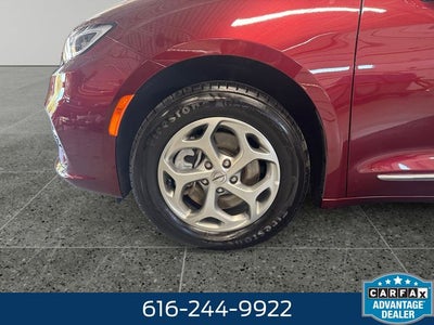 2023 Chrysler Pacifica Limited 3.6 Liter V6 7 Passenger 3rd Row Seating AWD