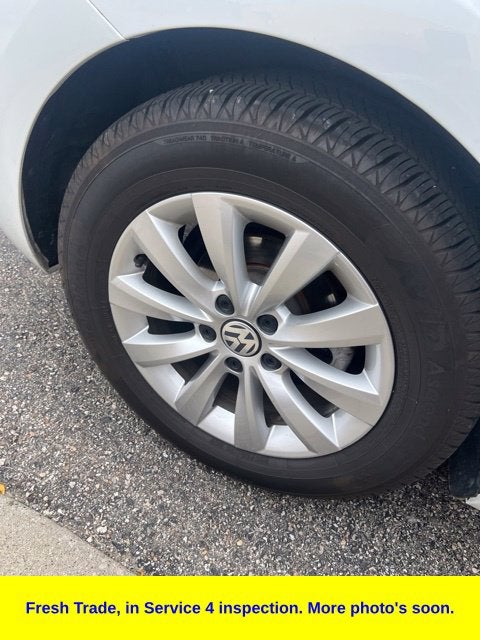 2018 Volkswagen Beetle 2.0T S 2D Hatchback Automatic