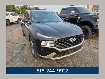 2023 Hyundai Santa Fe SE
