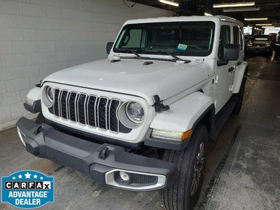 2025 Jeep Wrangler 4-Door Sahara 4x4