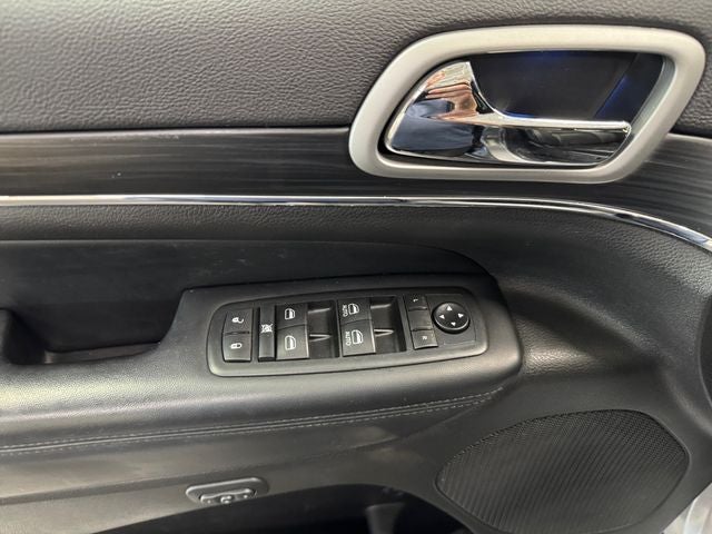 2020 Jeep Grand Cherokee Limited 3.6 Liter V6 4WD