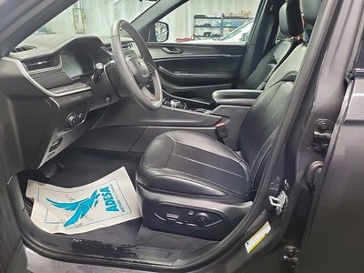 2024 Jeep Grand Cherokee Limited 3.6 Liter V6 4WD