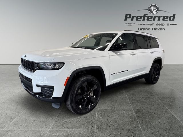 2023 Jeep Grand Cherokee L Altitude 3.6 Liter V6 4WD