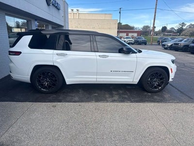 2024 Jeep Grand Cherokee L Summit 5.7 Liter V8 Hemi 4WD